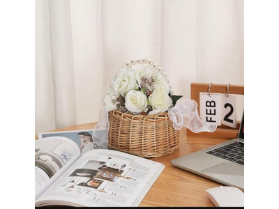 पिकनिक हैम्पर और कंबल हल्का गुलाबी टोकरी लकड़ी का फोल्डिंग टेबल विकर